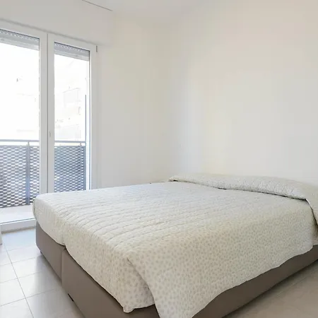 公寓 Venus-2 By Interhome *